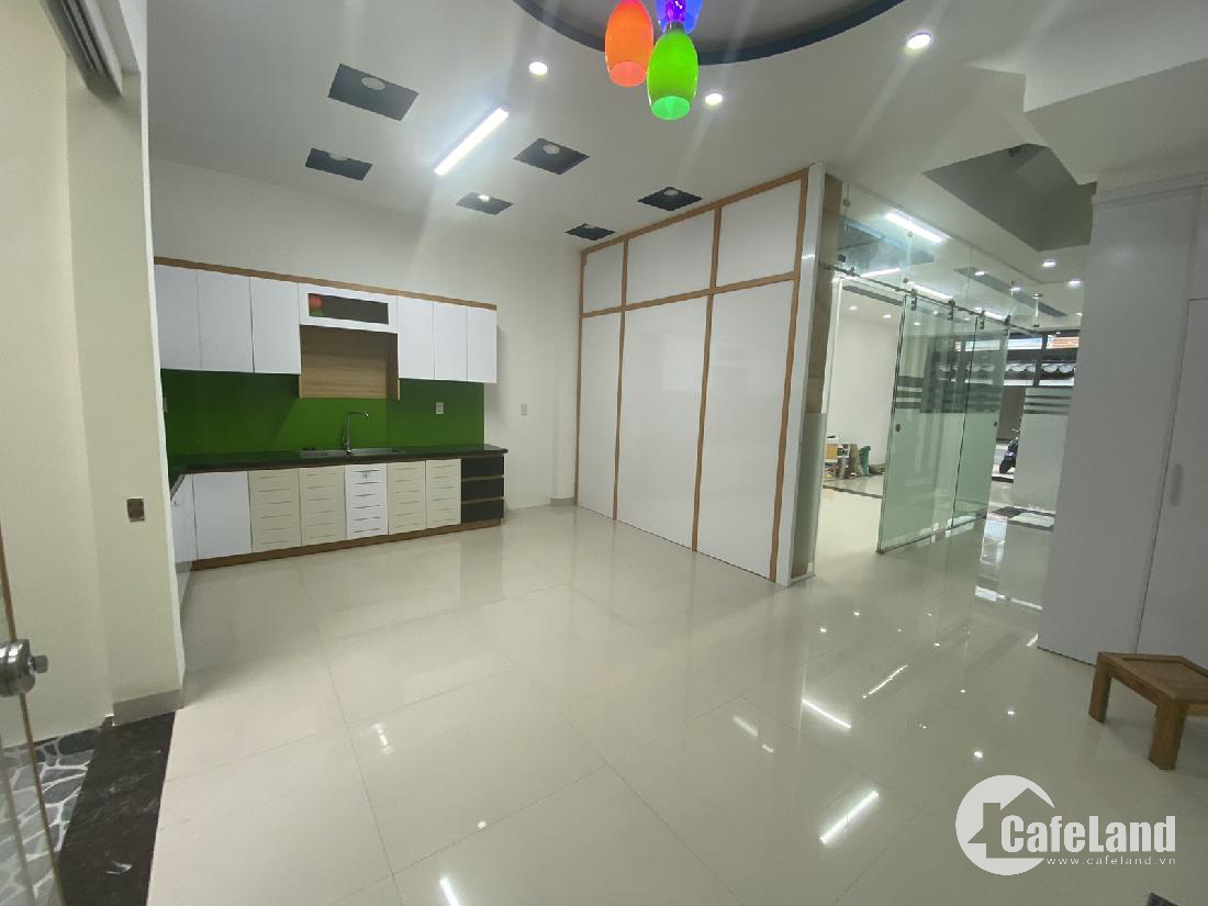 Bán căn nhà 3 tầng mặt tiền 6m đường B1 - Khu đô thị Vĩnh Điềm Trung - Nha Trang