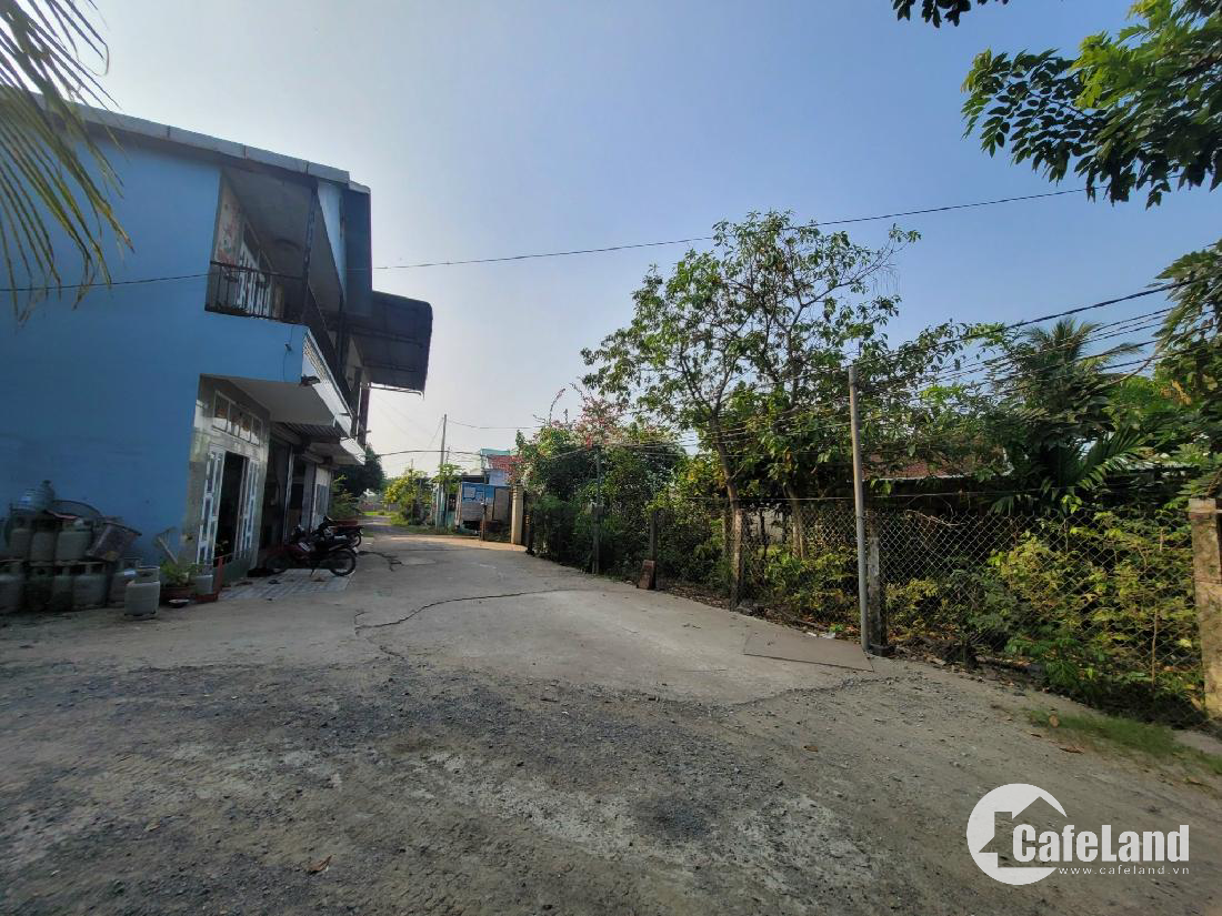 -Cần bán gấp Nhà + xưởng 2 mặt tiền.
 800m2, full thổ, 9tr/m2, nh định giá 13tr