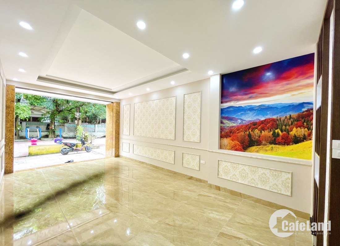 Bán Nhà Giải Phóng Thanh Xuân 8 Tầng Thang Máy Gara Ô Tô 43m² Giá 13 Tỷ 8