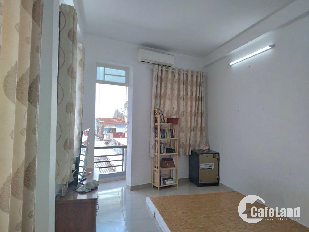 Căn góc 49 m2 (3,5 x 14), 4 tầng 6 pn, mặt tiền Trương Hán Siêu. 13,3 tỷ