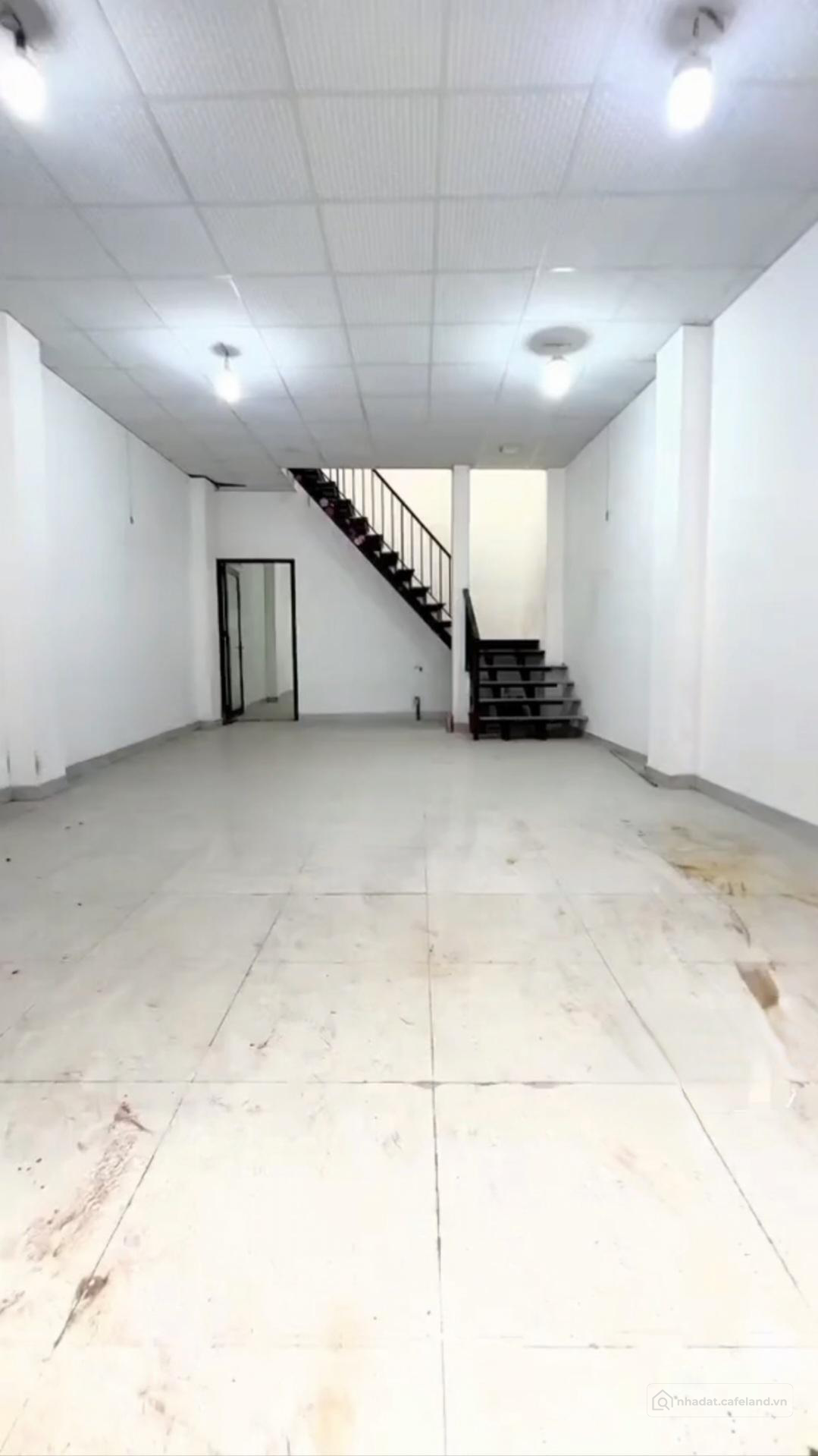 Chỉ 8,2 tỷ - nhà 103,3 m2 (5,6 x 20) - ngay hẻm xe tải Nhà thờ Tôn Thất Thuyết