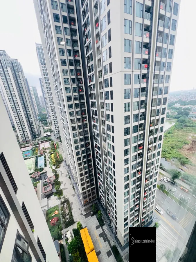 Bán căn hộ Studio phân khu cao cấp tại Vinhomes Smart City
