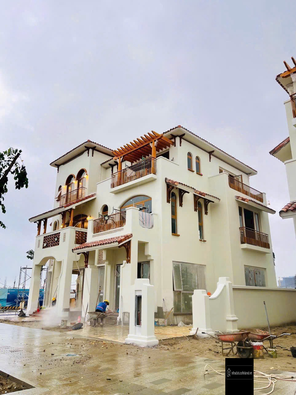 biệt thư song lập ngay canh bãi biển cát trắng đẹp nhất Vũng Tàu
