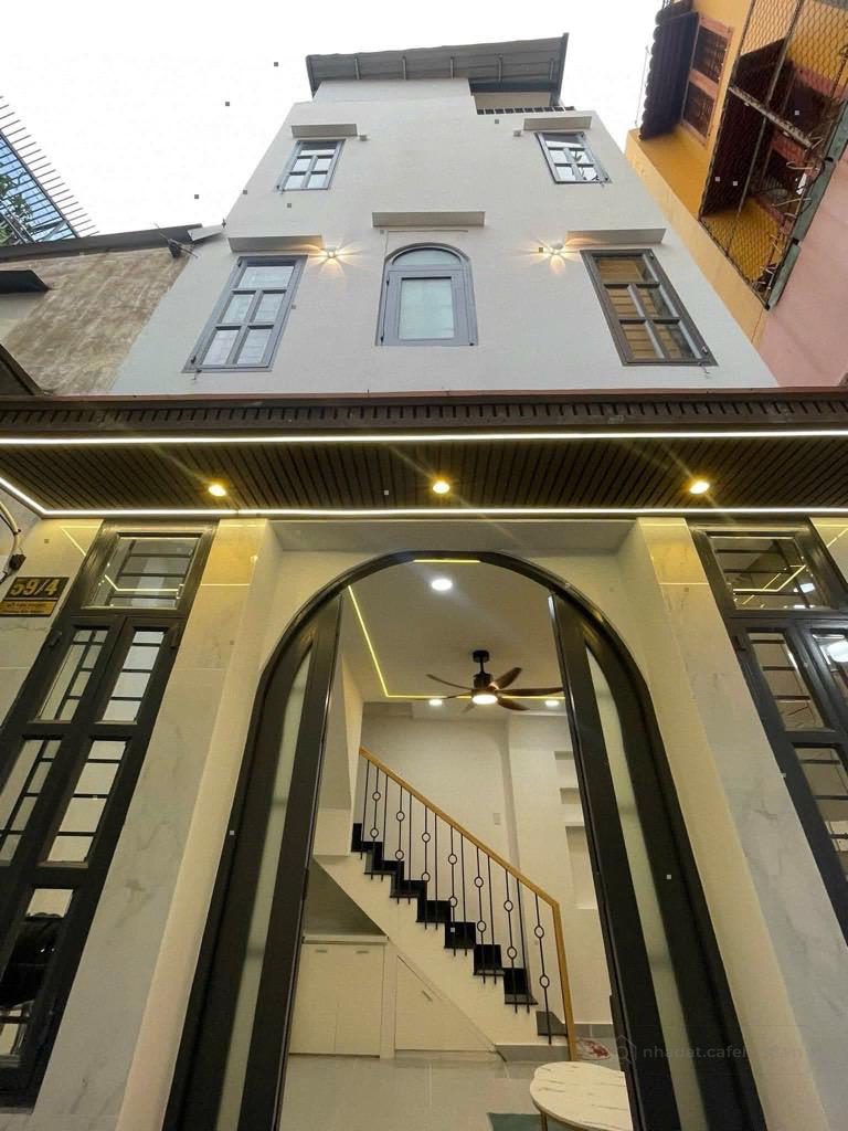 Căn góc 4 tầng 3PN 4WC - dtsd 47,3m2 - sát mt. Chỉ 4,85 tỷ