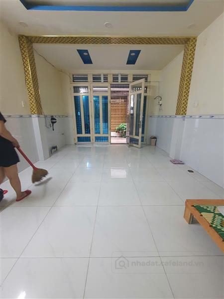 NHÀ HẺM XE HƠI 1/ KHU TÊN LỬA, 4x12m, 2 TẦNG, GIÁ 5.45 TỶ TL