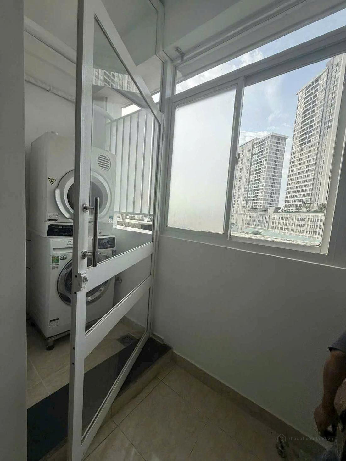 Căn hộ 37,6m2 - H3 Hoàng Diệu sát Q1. Chỉ 2,95 tỷ - sổ hồng lâu dài