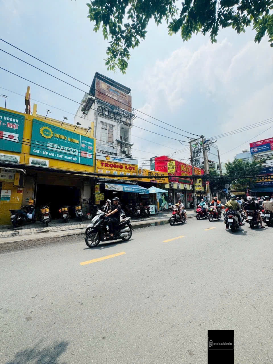 Nhà mặt tiền Lâm Văn Bền trệt lầu cần bán gấp giá tốt đầu tư kinh doanh