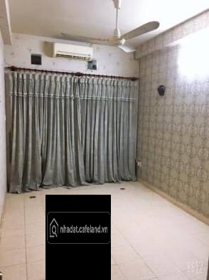 ngang 3m, 51m2, 4 tầng 3pn4wc. nhà còn mới. hẻm xe hơi thông các hướng. HC đủ