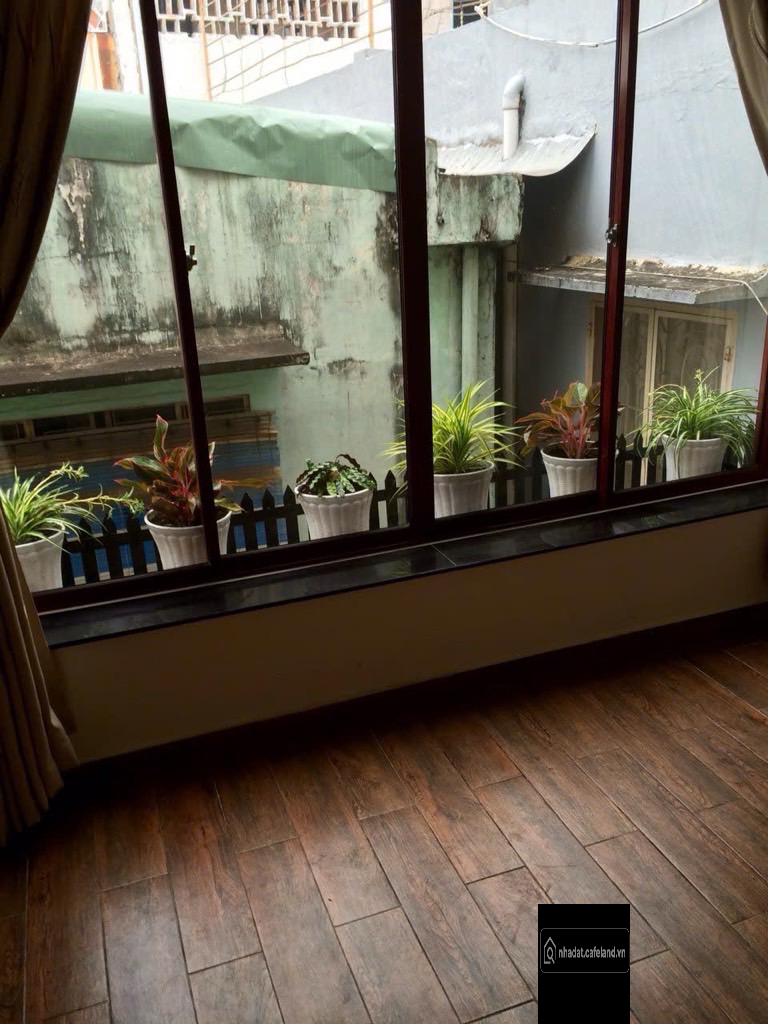 Thiếtkế theokiểu Nhật, 3.9m ngang 32m2, 3 tầng 3pn3wc. Sânthượng balcon sân đểxe