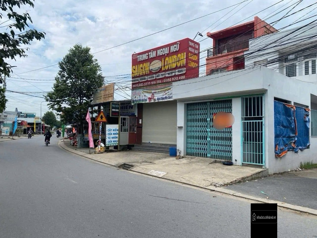 kẹt tiền hạ giábán nhà mặt tiền đường nhựa Giồng Lớn + 3 Phòng trọ đang cho thuê