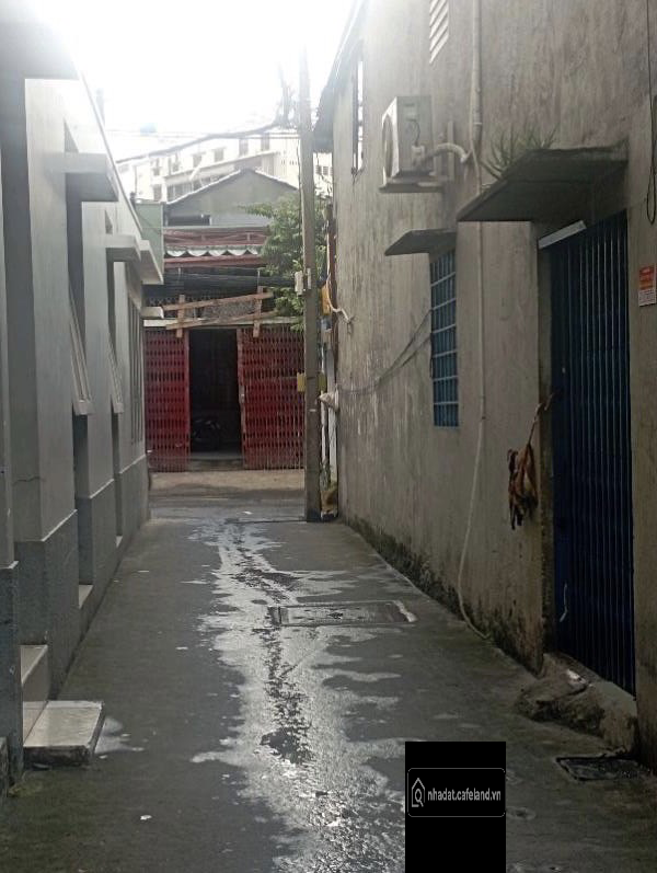 Nhà ngang hơn 4m, nở hậu, 65m2, 2pn (pn trệt) hẻm xe hơi lý thuyết. Chuẩn p.lý 
