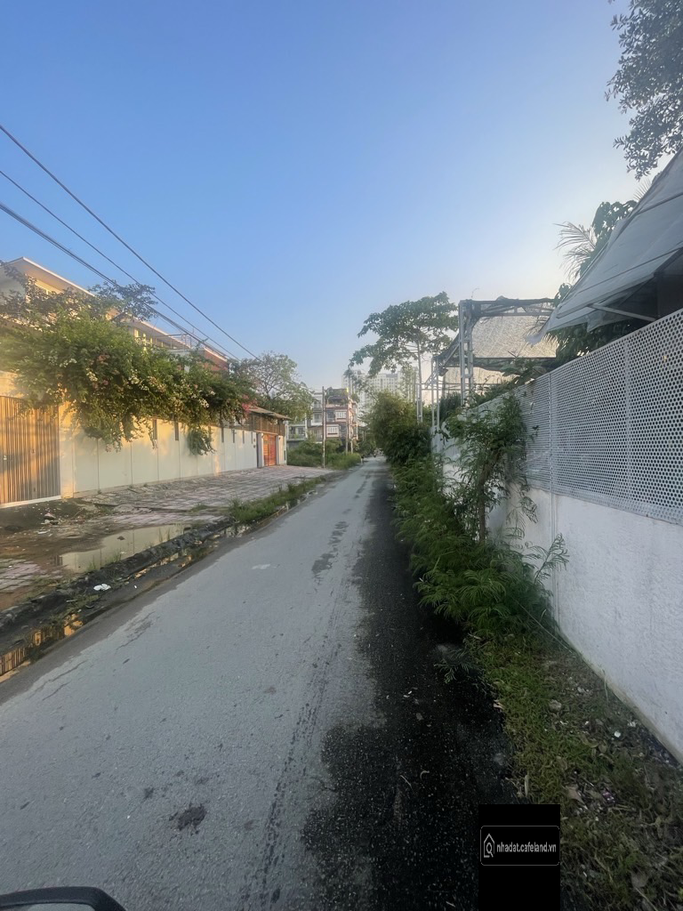 Bán gấp , biệt thự mini 230 m2,đường nối 3359  Phạm Thế Hiển , P.Bình Đông 