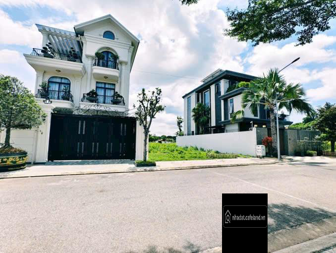  Bán lô góc biệt thự dự án Tây 3/2 – gần biển, đối diện Blanca City Sun Group