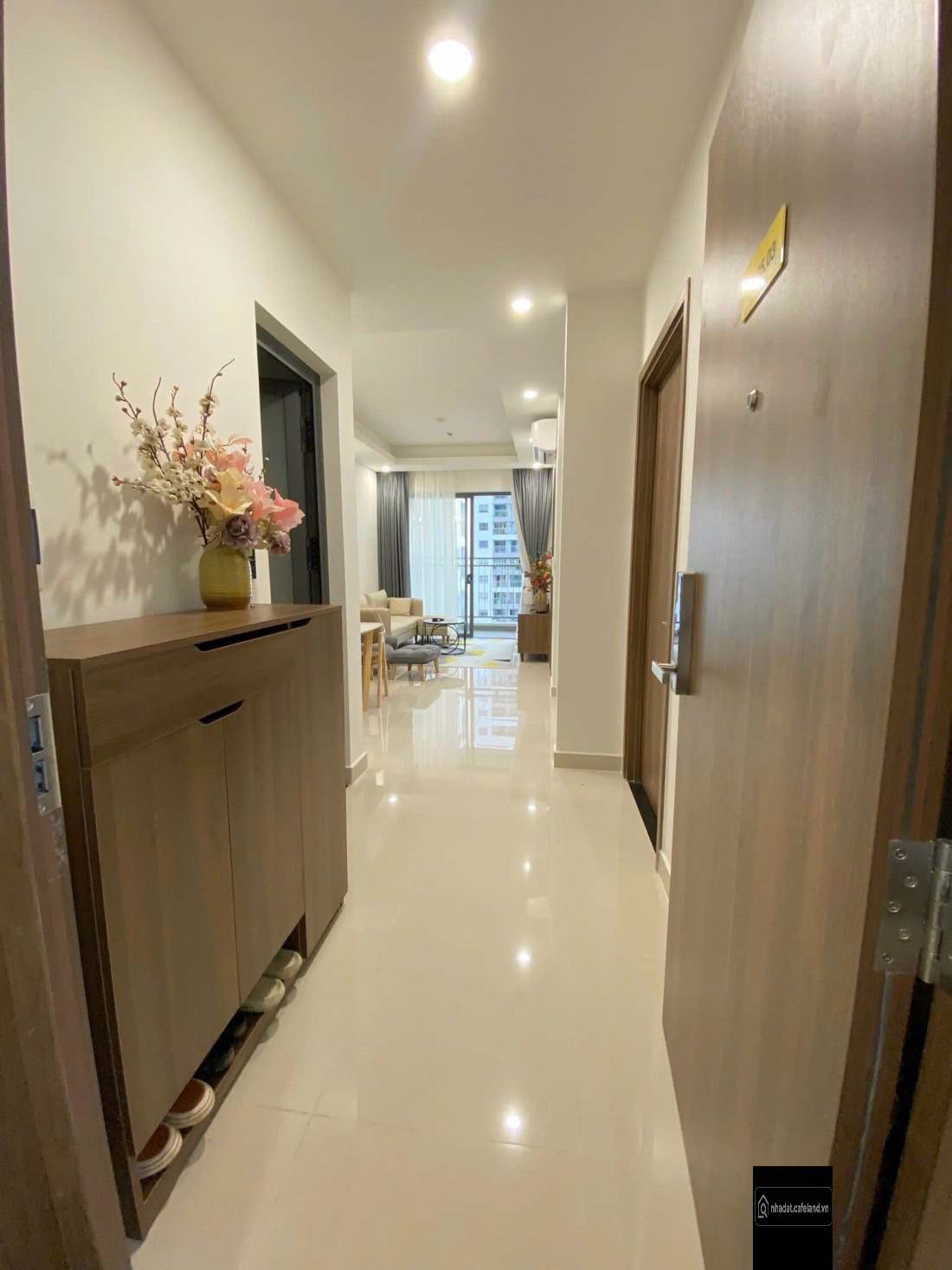 69m2 - Giá 3.9 tỷ - Căn góc 2PN2WC đủ nội thất - Q7 Riverside Complex