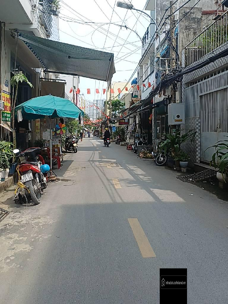 BÁN NHÀ MTKD NGUYỄN QUÝ YÊM, AN LẠC, BÌNH TÂN, 4x10.5m, 2 TẦNG, GIÁ 5.5 TỶ TL