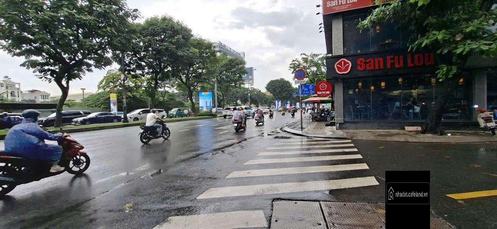 Nhà mặt tiền trung tâm quận 1, diện tích 4x15, 1 trệt 2 lầu, giá 21.6 tỷ 