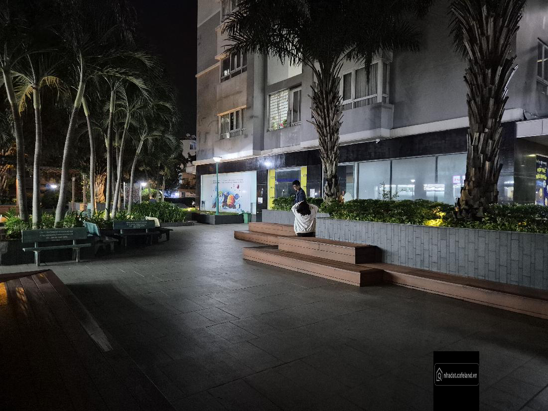 Cần bán căn hộ Himlam Chợ Lớn 2pn2wc trên 86m2. đầy đủ nội thất. sổ hồng đẹpì