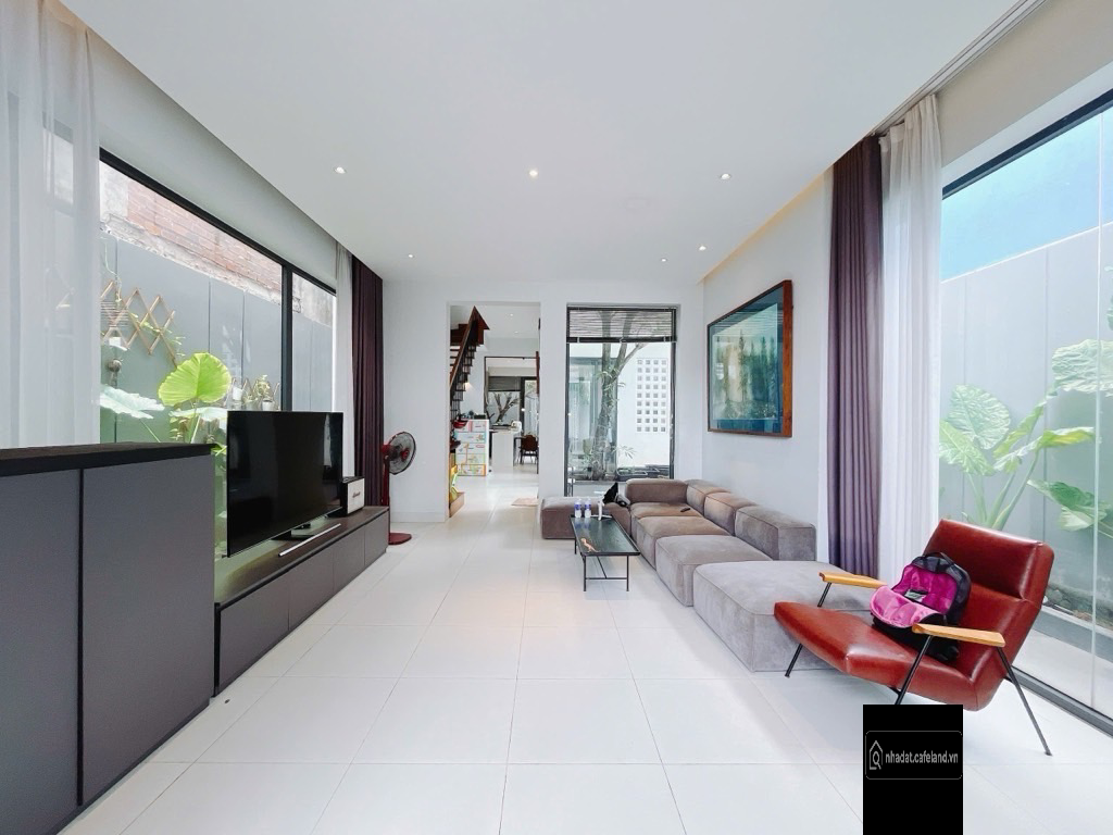  biệt thư giá rẻ 220m2 quận 7 thoáng đẹp phong cách khu nghĩ dưỡng chỉ 2x tỷ