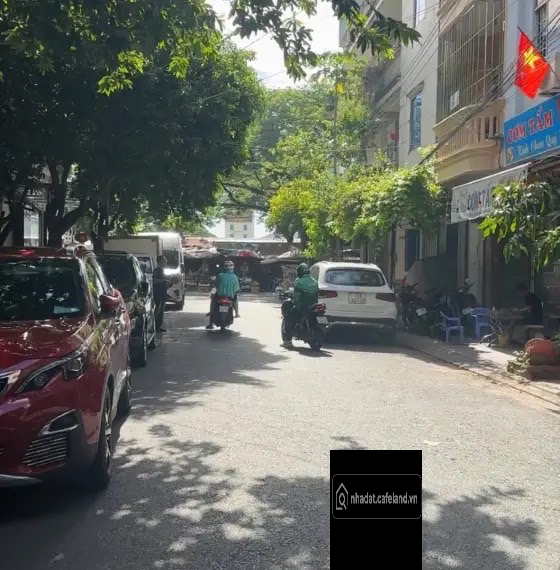  BÁN GẤP NHÀ 1 TRỆT 1 LẦU – KHU PHỐ CHỢ RẠCH DỪA – DT 80M² – GIÁ 7,75 TỶ