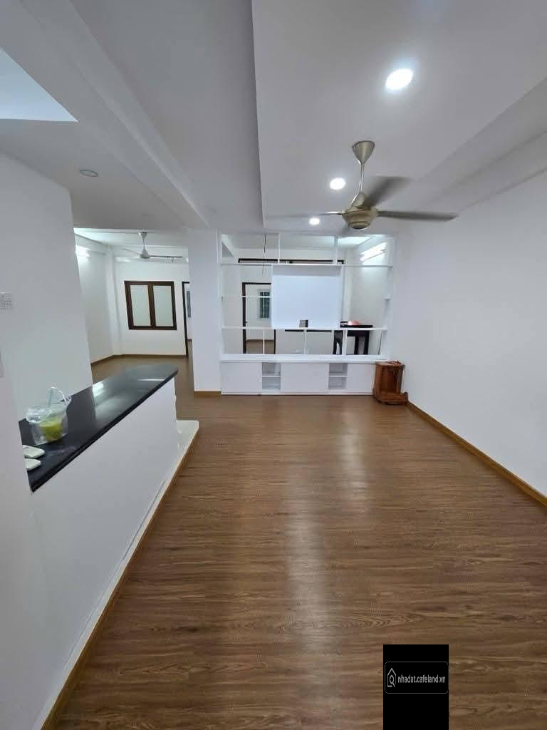 Chỉ 3,25 tỷ - căn 2PN +1 lớn - sổ hồng 74m² - có thang máy - ngay Phan Văn Trị