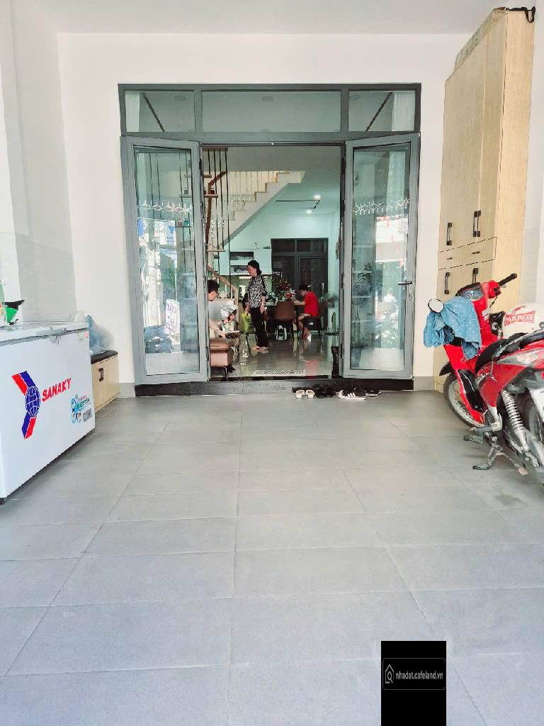 BÁN NHÀ MBKD ĐƯỜNG 8M ÔTÔ THÔNG, NHÀ CHỦ XÂY MỚI ĐẸP SÂN RỘNG TIỆN Ở KINH DOANH