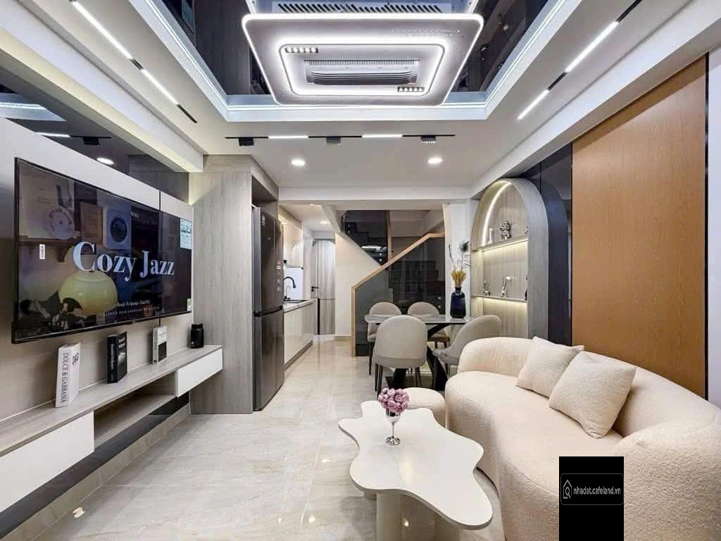 Chỉ 4,69 tỷ - nhà lung linh 4 tầng 3PN 3WC full nội thất như hình