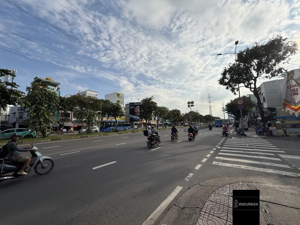 MẶT TIỀN KD ĐƯỜNG KINH DƯƠNG VƯƠNG, AN LẠC, 4.1x20m, 4 TẦNG, GIÁ 20.5T TL