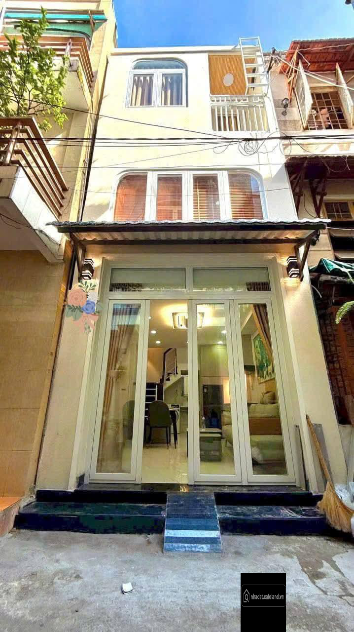 Hẻm 3m hơn gần mặt tiền Lý Thái Tổ - nhà lung linh 3 tầng. Chỉ 4,88 tỷ