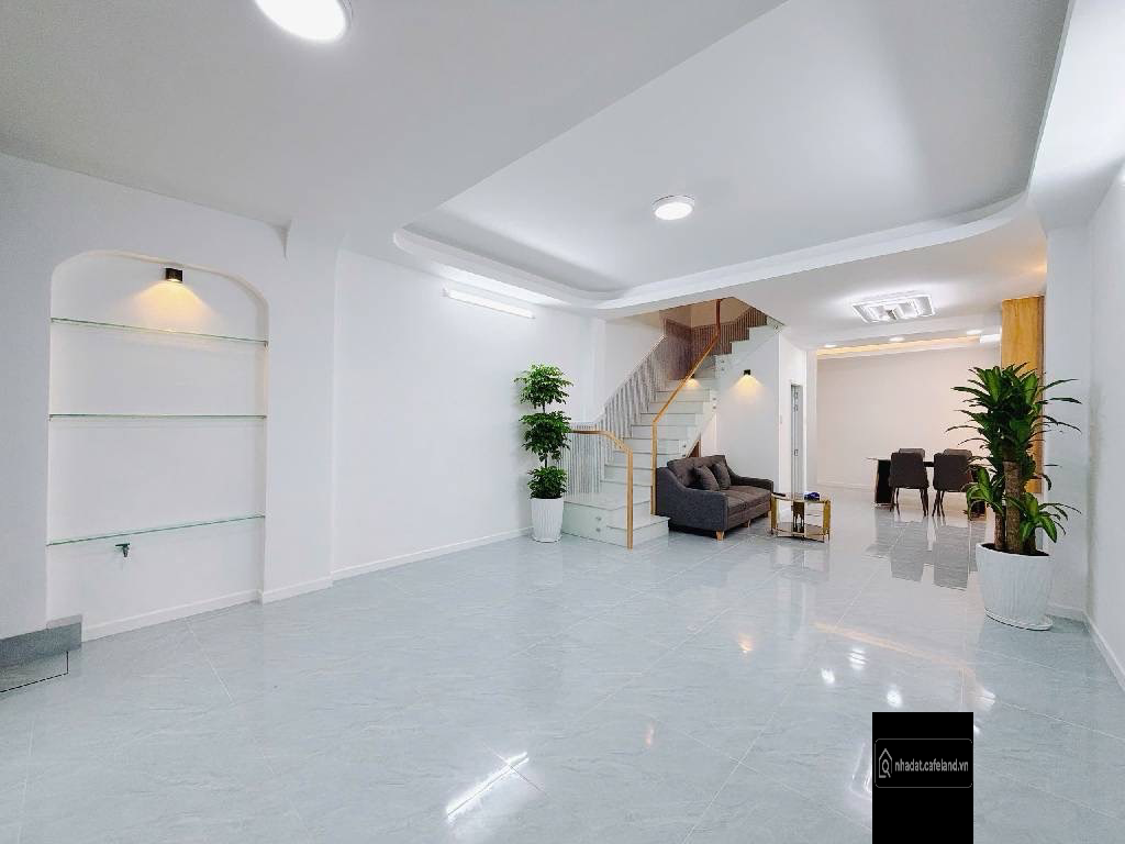  Hiếm – 4 tầng – xe hơi ngủ trong nhà – kế bên Phú Mỹ Hưng - Nhỉnh 12tỷ.