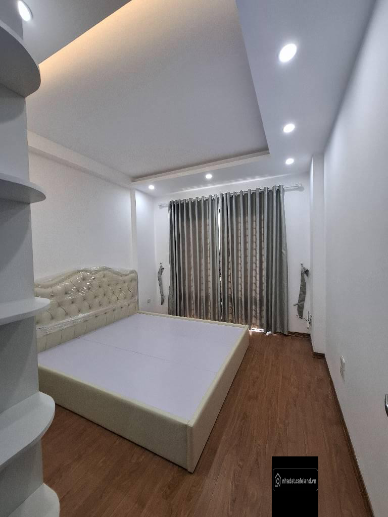 NGÔI NHÀ BẠN TÌM NHÀ PHỐ VIỆT HƯNG - LONG BIÊN 36M2-4 TẦNG