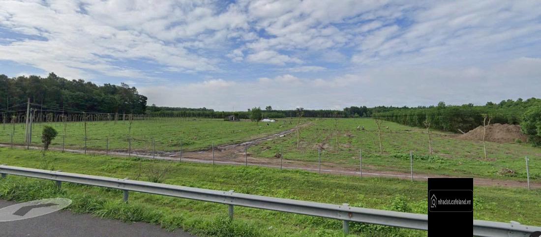 46.923,5m2 LONG AN, ĐẤT MẶT TIỀN SÂN BAY LONG THÀNH, 2.3 tr/m2, đất full hồng