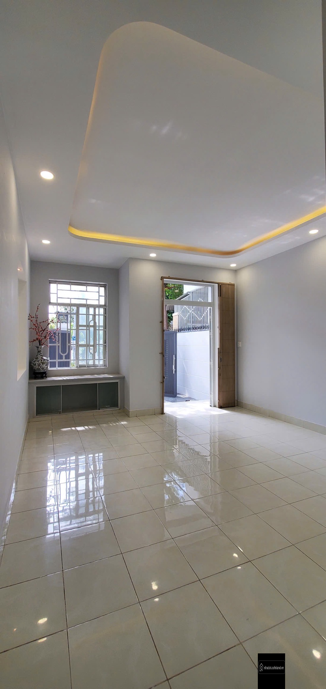 Bán nhà cấp 3 mặt tiền Phan Văn Trị