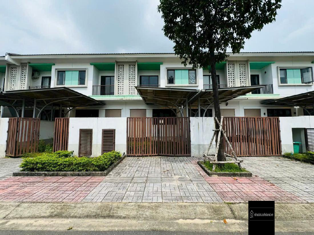  BÁN NHÀ 2 TẦNG HOÀN THIỆN – FULL NỘI THẤT
TẠI KĐT Sun Casa Central – CHỈ 3,15 