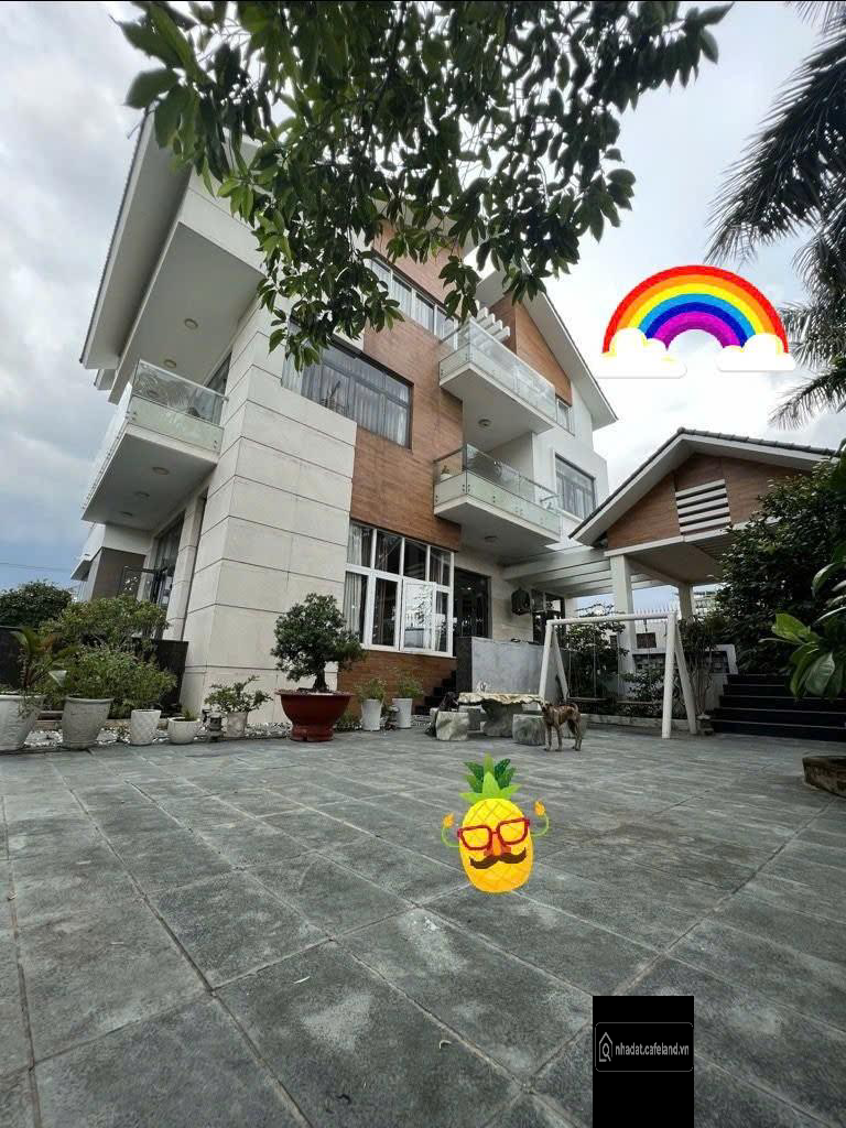 BÁN BIỆT THỰ CHÂU ÂU - KIẾN TRÚC MỸ - NỘI THẤT NHẬP KHẨU MỸ 90% - NGAY NGÃ TƯ GA