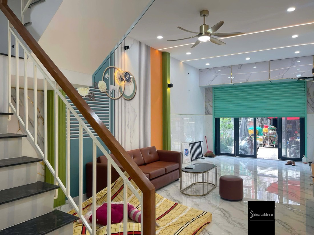 BÁN NHÀ NGAY CELEDON TÂN PHÚ  HXH 10M CÓ LỀ – NGAY CHỢ SƠN KỲ, SÁT AEON TÂN PHÚ