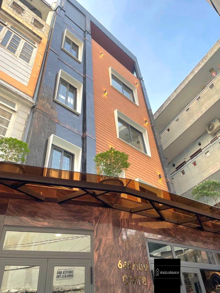 CHDV 5 tầng 7pn 7wc - ngang 6,25m x 10,45m - ngay CMT8. Chỉ 9,6 tỷ