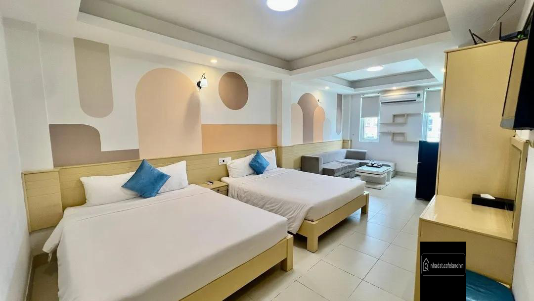 Bán gấp khách sạn căn hộ cao cấp biển Mỹ Khê Đà Nẵng, đường Hồ Xuân Hương 