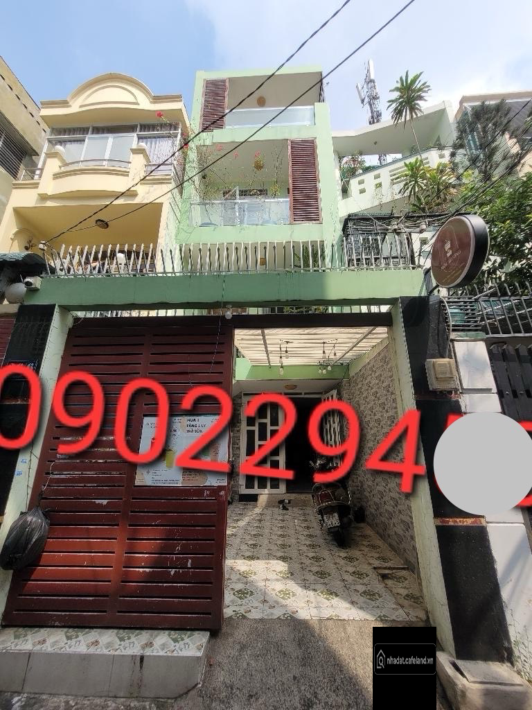 Ngang hơn 4m, 4 tầng, 84m2, 4pn5wc. Nhà còn mới, hxh, gần mặt tiền. 