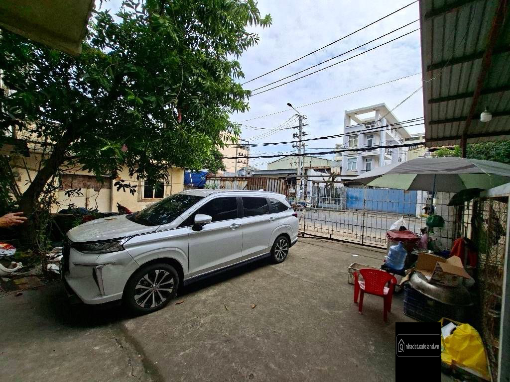 Bán gấp , nhà xưởng, ngang 9,9 x 27 m Đất Mới , Bình Trị Đông , Bình Tân.