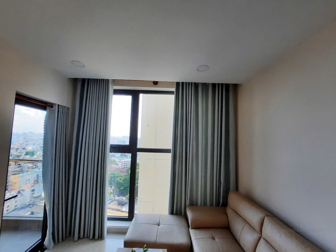CHUYỂN NHƯỢNG CĂN HỘ PARK LEGEND TẦNG CAO - ĐANG CHO THUÊ 18 TRIỆU/ THÁNG