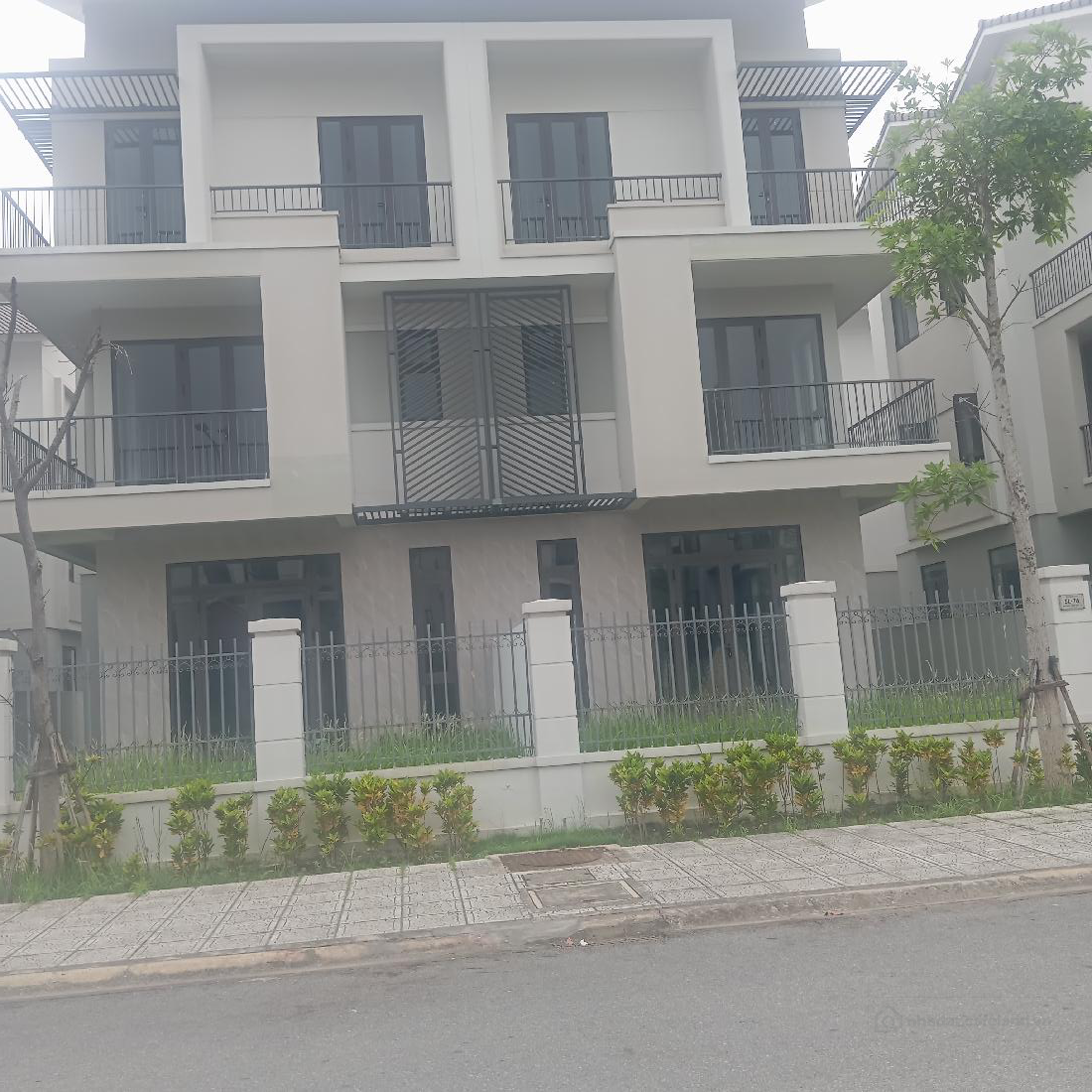 BIỆT THỰ CENTER RIVERSID ĐẸP NHẤT VSHIP 
