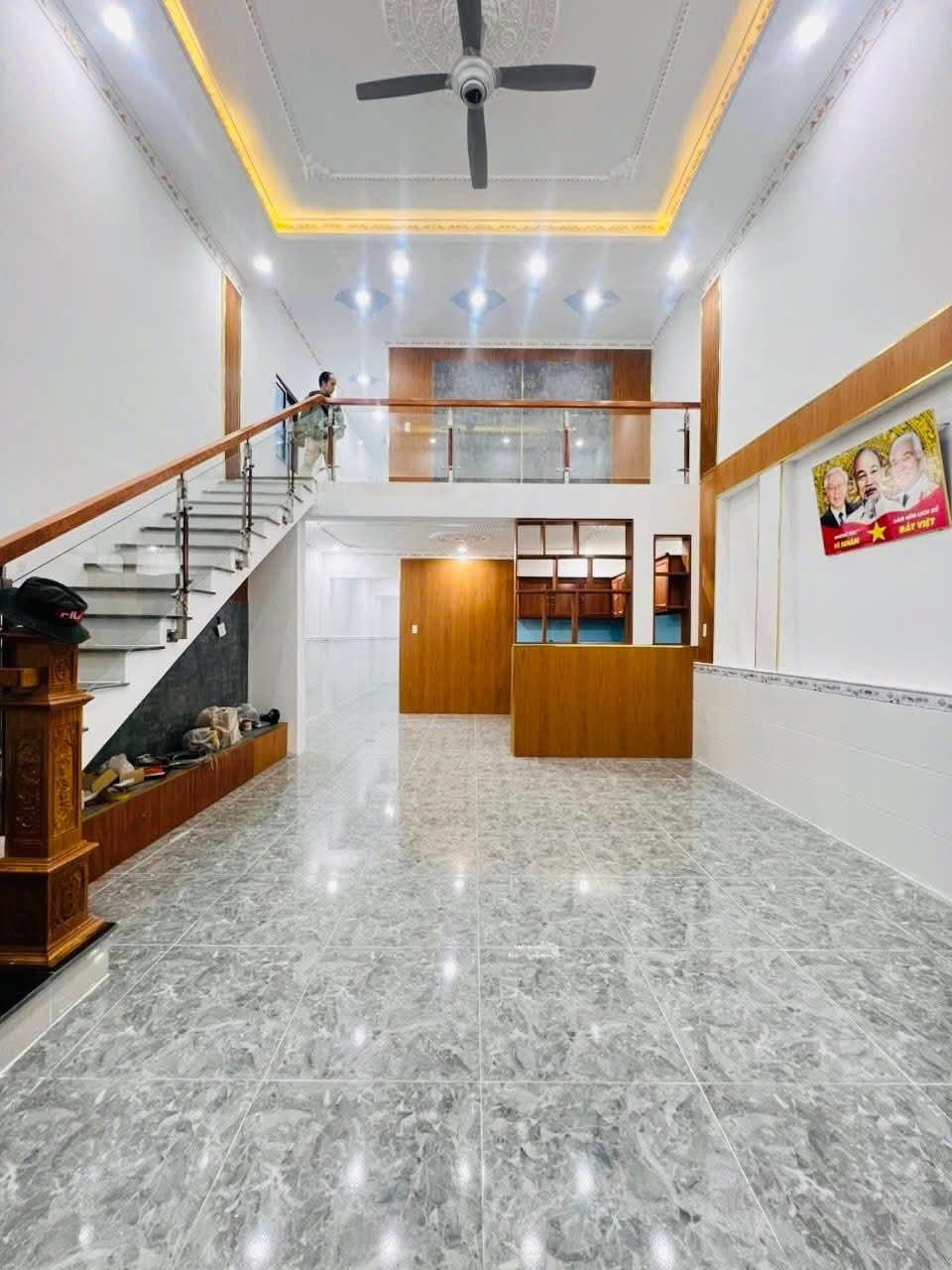 Nhà SC Gần đường đặng Văn Mây Tân Đông Hiệp Dĩ an Bình dương 75m2 1 tỷ650 tr