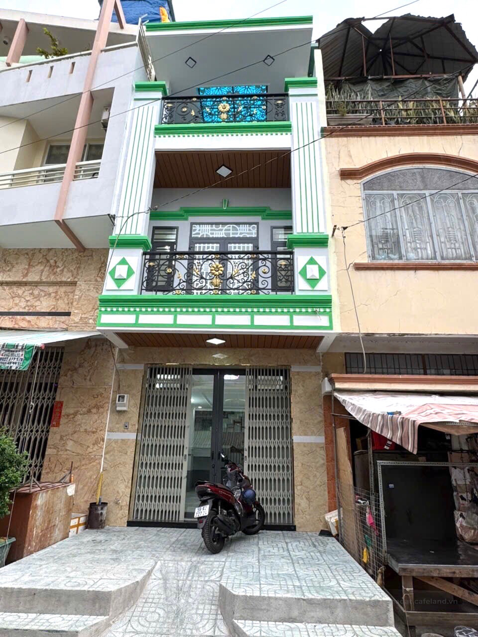 Bán nhà mặt phố quận 6 - Ngay chợ Hồ Trọng Quý - Nhà mới xây sổ vuông A4 - 12.9T