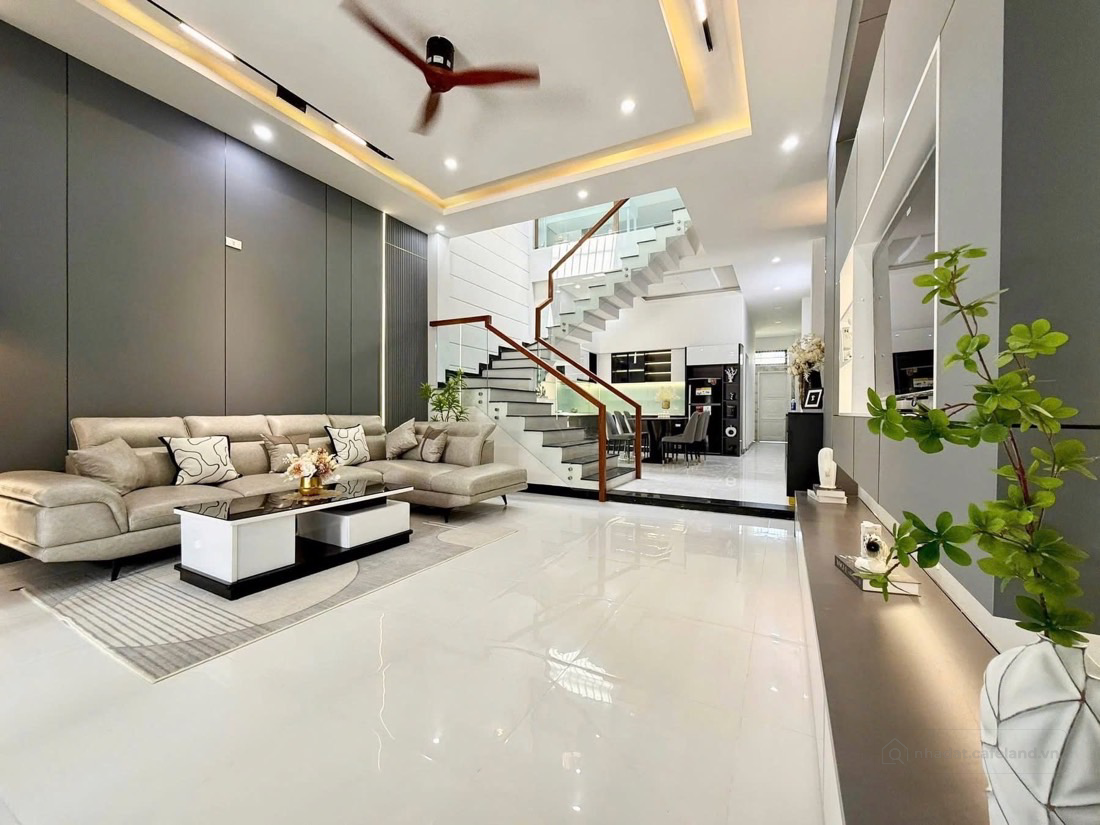 SIÊU PHẨM NHÀ HIỆN ĐẠI – ĐƯỜNG THANH LƯƠNG 16 – TRUNG TÂM HÒA XUÂN