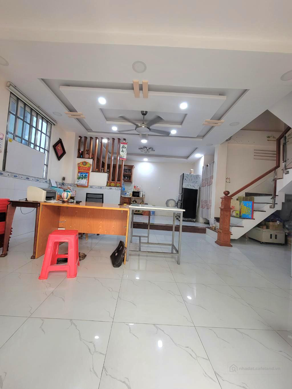 Nhà 4 tầng - ngang 6,85m x 11m - sát mặt tiền Cô Giang. 9,6 tỷ