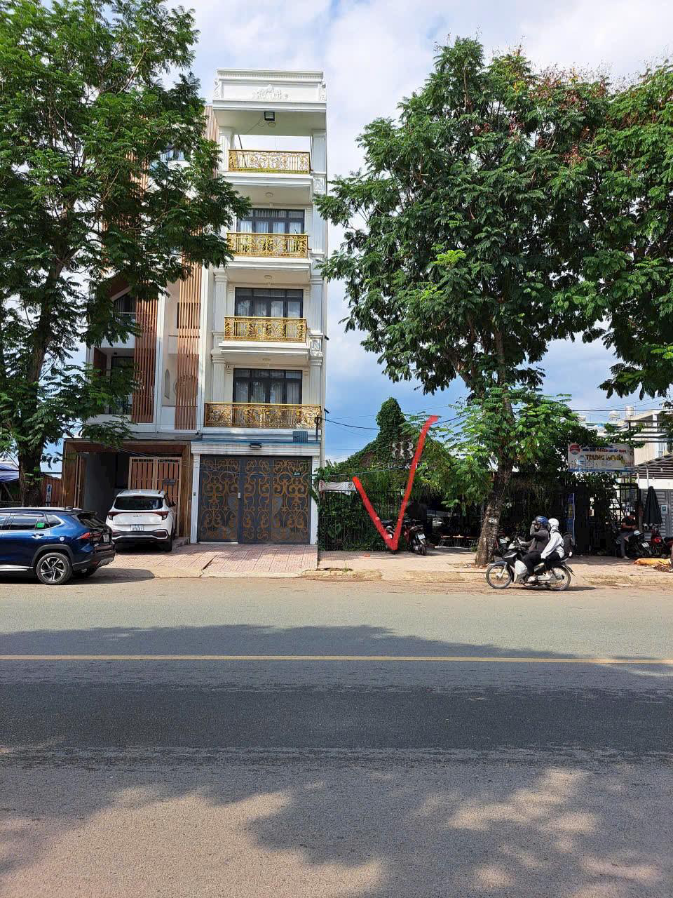 BÌNH THẠNH, ĐẤT MẶT TIỀN ĐẶNG THÙY TRÂM, DT 4.4x17m 77m2