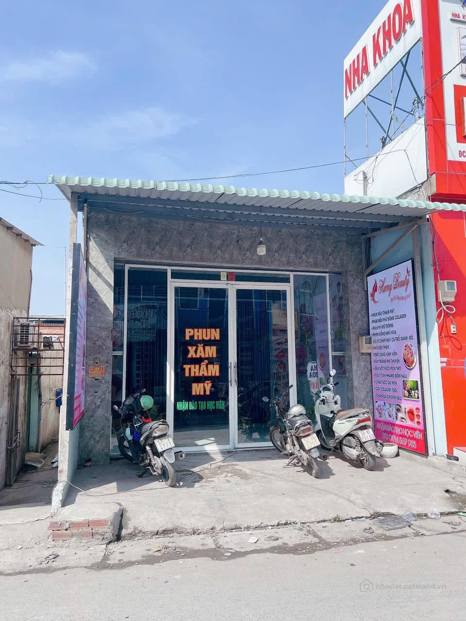 Nhà mặt tiền kinh buôn bán cho thuê đang ngộp muốn bán 980tr