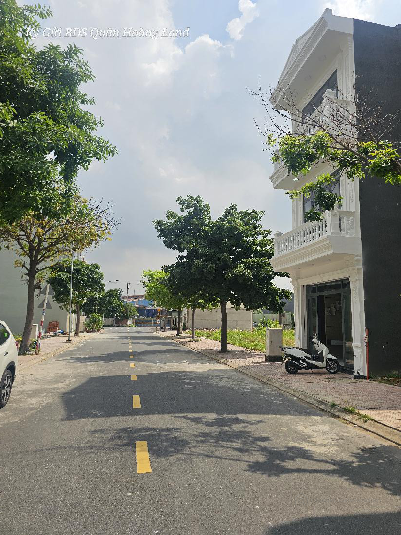 ️️ Nhà Sổ Hồng riêng Khu dân cư đẳng cấp phường bình chuẩn thuận an Bình Dương