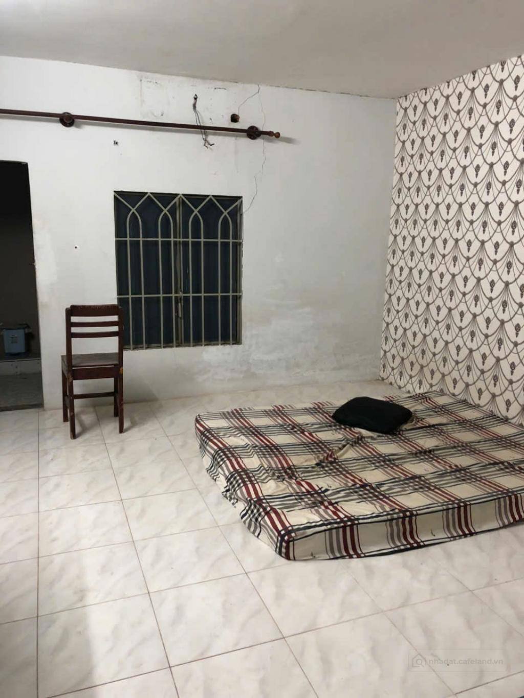 Nhà trung tâm quận, ngang 4m, 2pn, hẻm 3gác, hoàn công đầy đủ, chuẩn