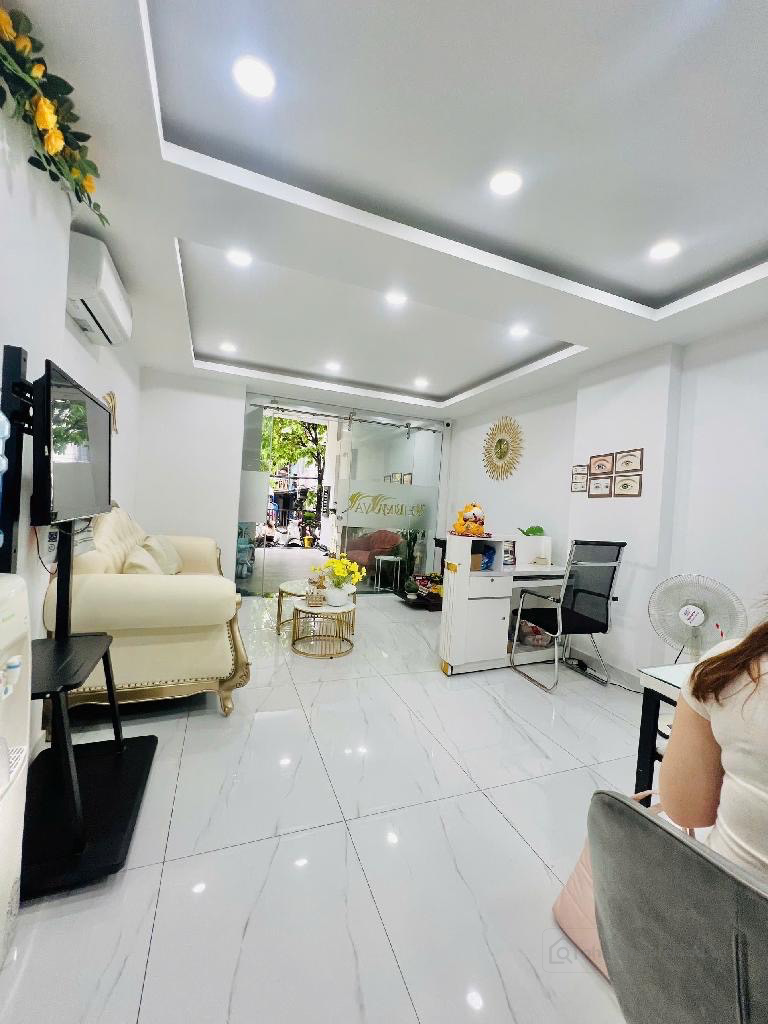 Nhà mới, ngang 4.3m, 81m2, 5 lầu, 5pn, có thang máy, hẻm thẳng lớn @